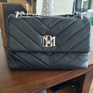 Badgley Mischka Black Quilted Crossbody Bag